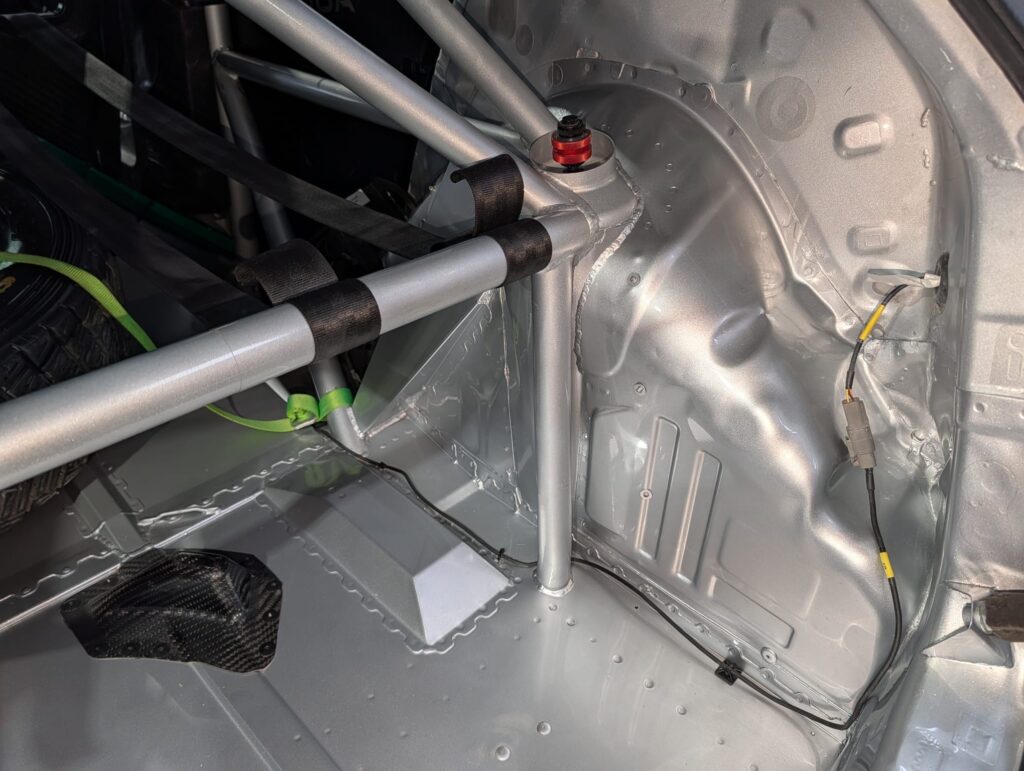 30f4c660 A565 47e9 8655 2503e2235e27