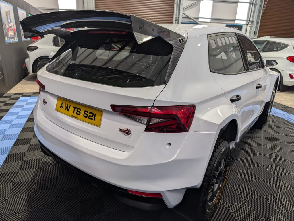 Da7f1e2e 9057 4e6a 8894 E86f6a12ffef